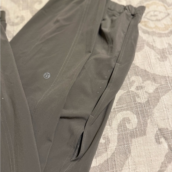 Lululemon Adapted State High Rise Jogger Airflow Carbon dust 8 - Picture 2 of 8